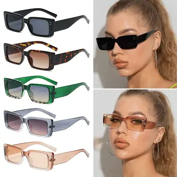 Черные солнцезащитные очки 90-х годов для женщин Прямоугольные Солнцезащитные очки Ретро-оттенков Очки Y2K Солнцезащитные очки в маленькой оправе с тонированными линзами Солнцезащитные очки