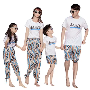 Одинаковые наряды для семьи, летняя футболка для мамы, дочки, папы, сына + брюки, Семейный образ на берегу моря, одежда для семейных пар