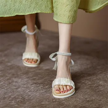 COOTELILI/ 2022, Новые модные женские летние сандалии, модные нескользящие жемчужные украшения, базовый средний каблук на шнуровке, 34-39 г.